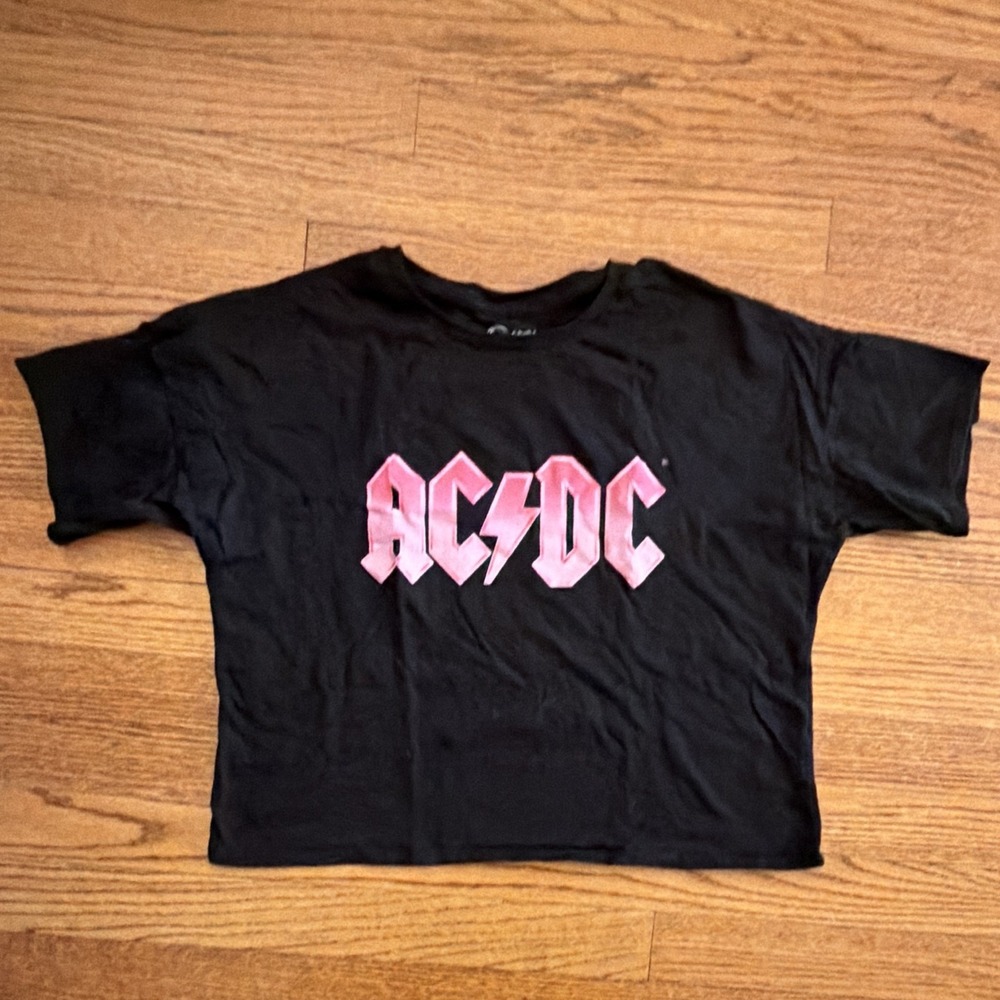 Wonder Nation AC/DC Black Cropped Graphic T-Shirt Pink Logo Youth XXL (18)